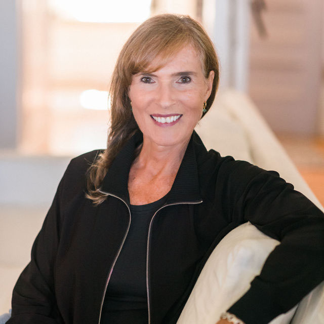 Nancy Steele 1x1